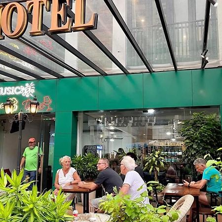 Times Hotel At Bassac Lane Phnom Penh Exterior foto